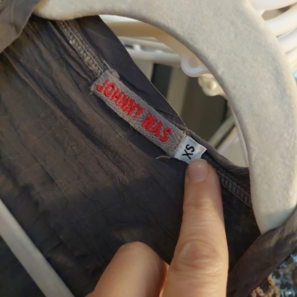 Johnny Was embroidered Tunic Top Blouse XS Cupro Rayon Bohemian - Picture 5 of 8